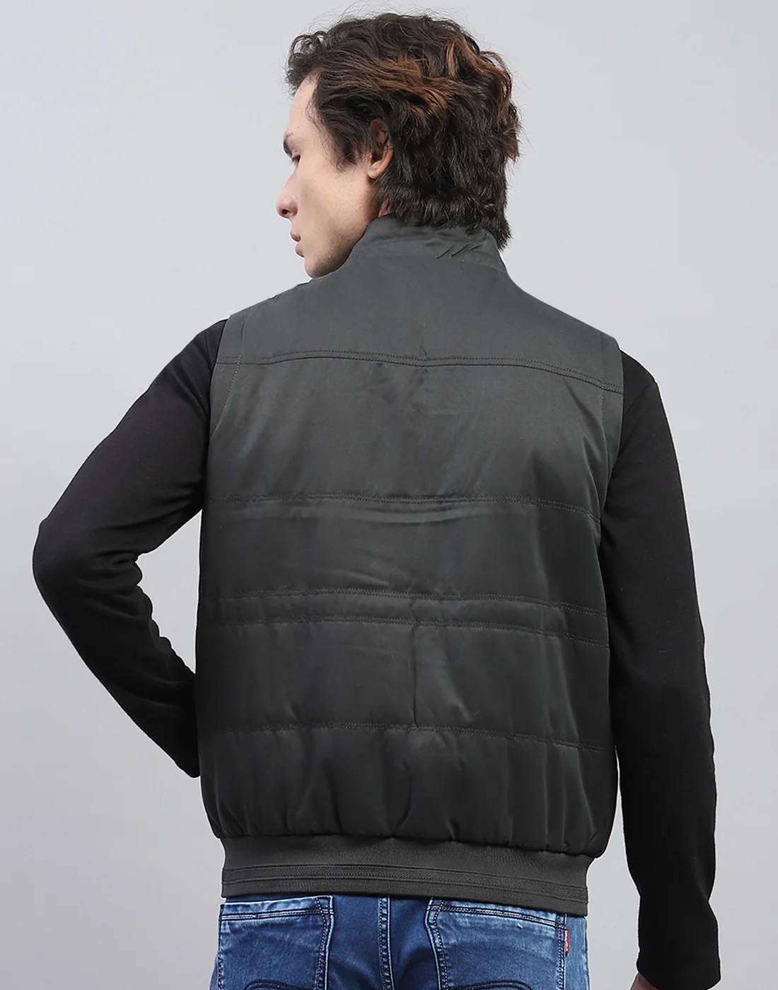 Men Black Solid Mock Neck Sleeveless Jacket - Image 5