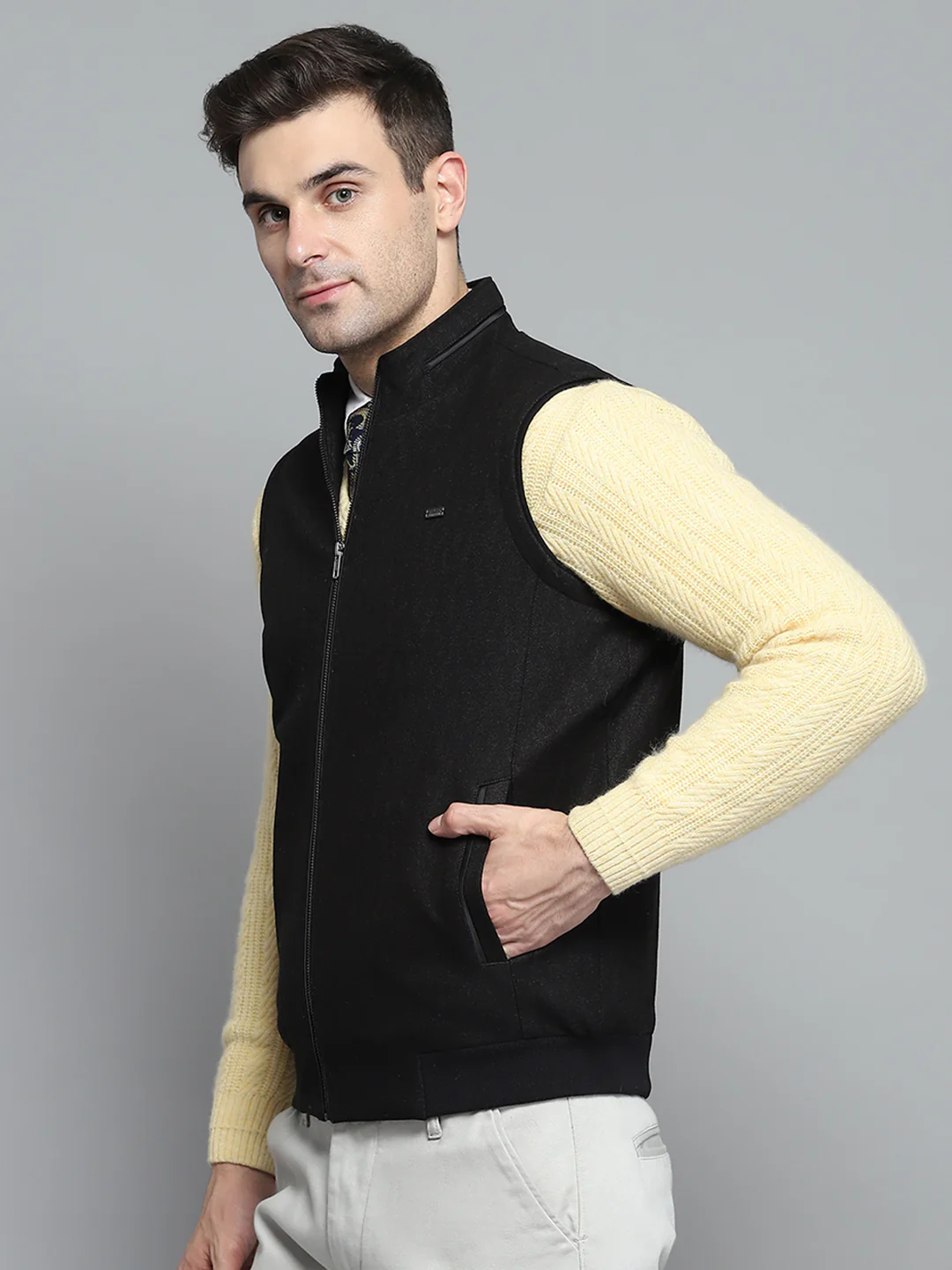 Men Black Solid Mock Neck Sleeveless Jacket - Image 3