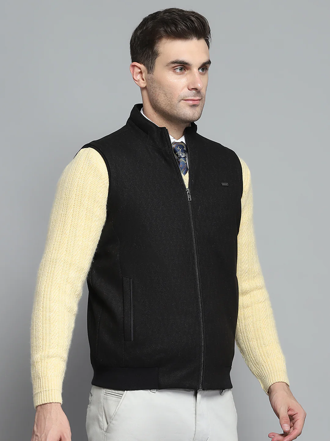Men Black Solid Mock Neck Sleeveless Jacket - Image 4