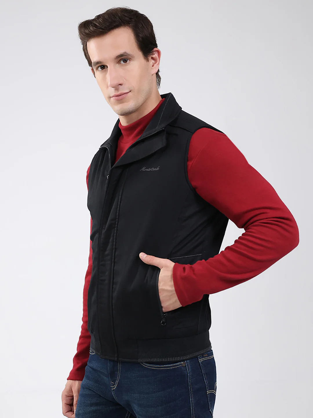 Men Black Solid Mock Neck Sleeveless Jacket - Image 3