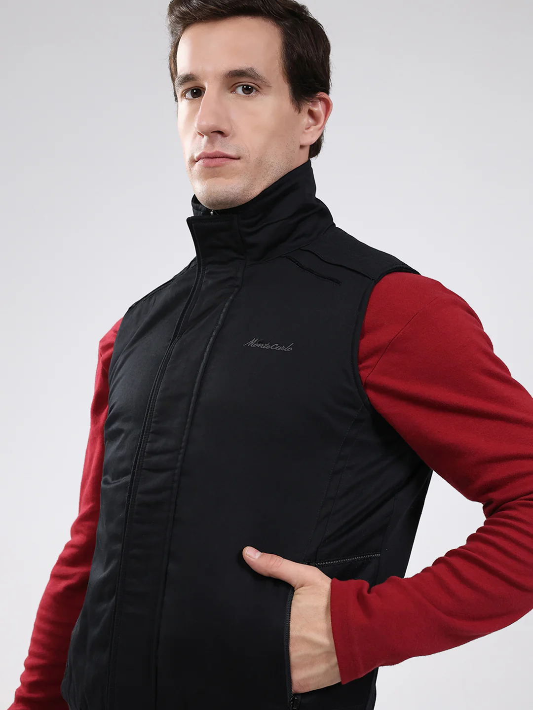 Men Black Solid Mock Neck Sleeveless Jacket - Image 7