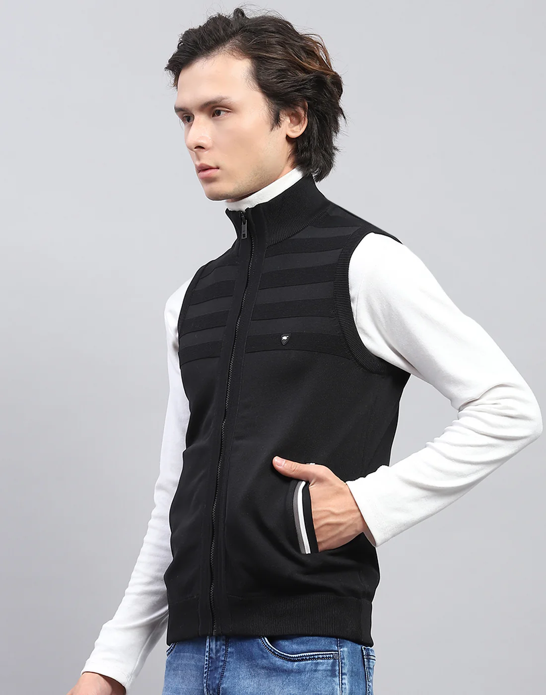 Men Black Solid Mock Neck Sleeveless Sweater - Image 3