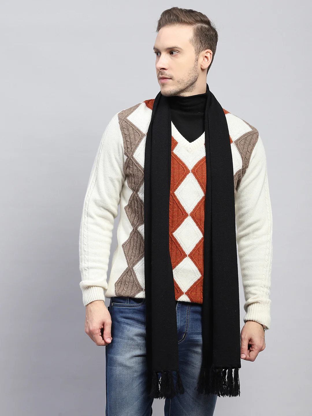 Men Black Solid Muffler - Image 3