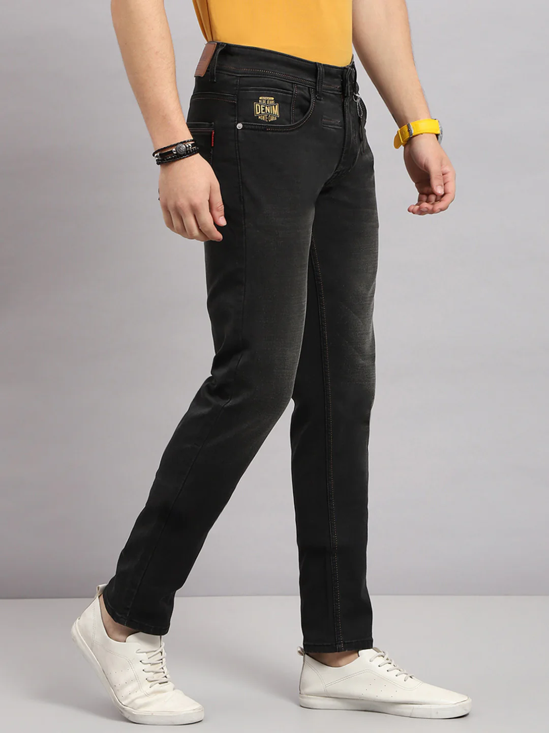 Men Black Solid Narrow Fit Denim - Image 4
