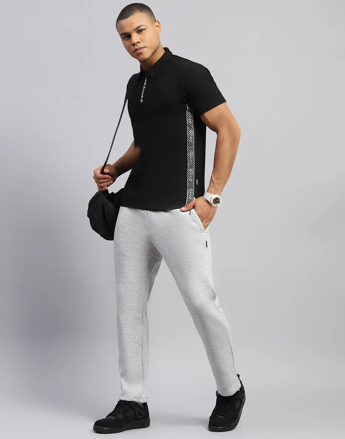 Rock.it Men Black Solid Polo Collar Half Sleeve T-Shirt - Image 2
