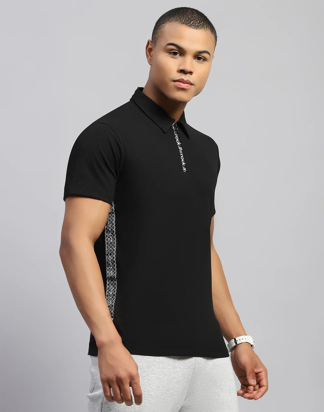 Rock.it Men Black Solid Polo Collar Half Sleeve T-Shirt - Image 4