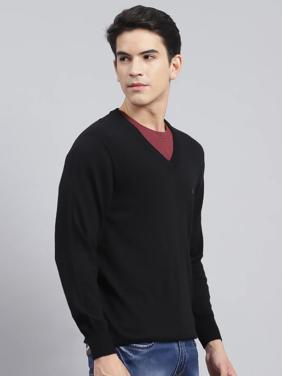 Men Black Solid Pure wool Pullover - Image 3