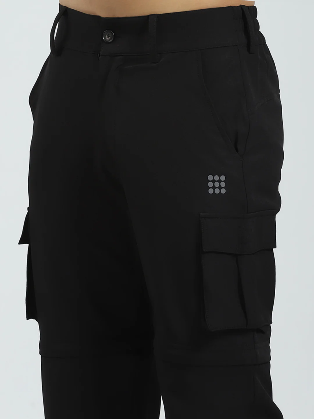 Rock.it Men Black Solid Regular Fit Cargo - Image 6