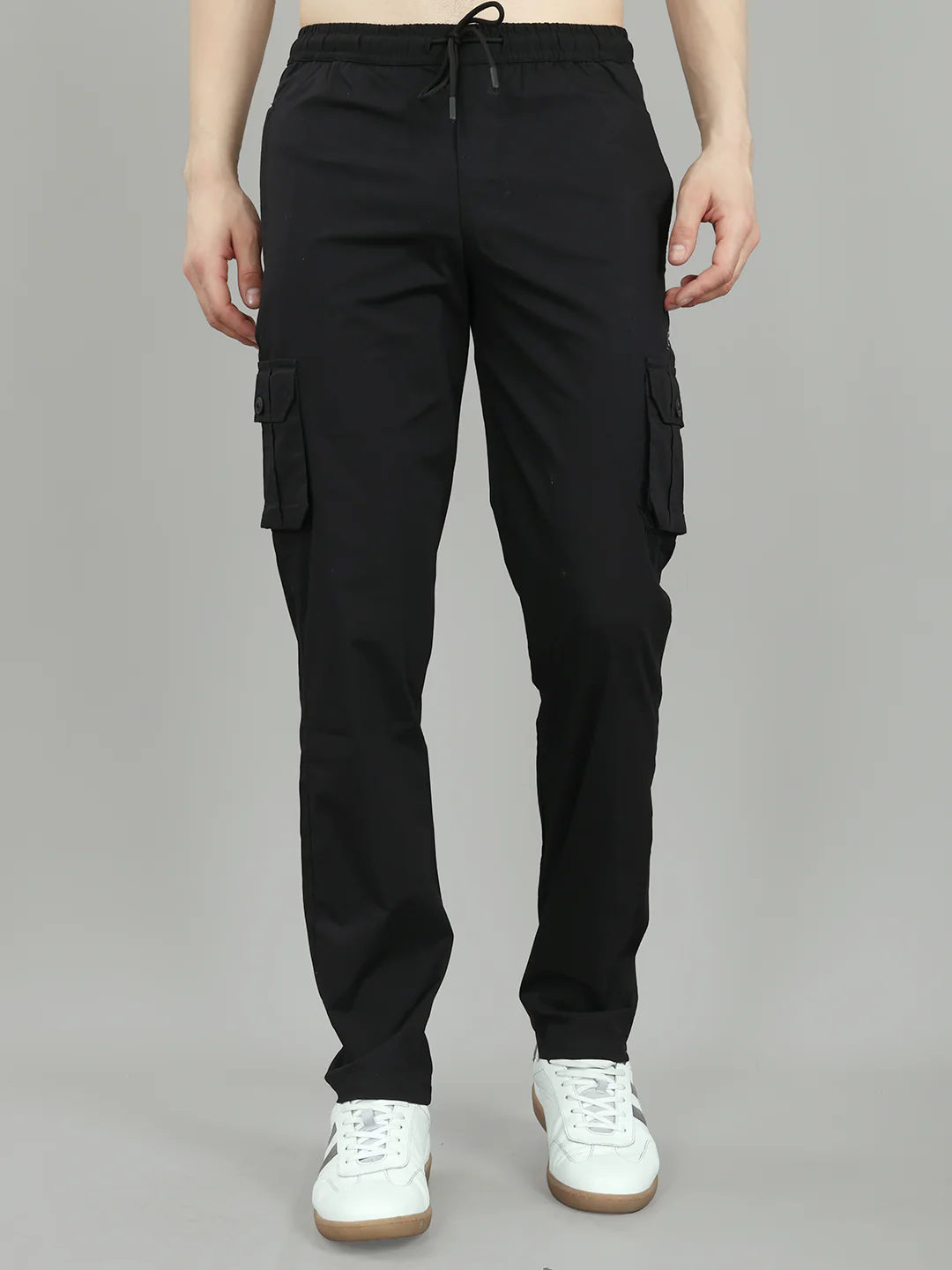 Men Black Solid Regular Fit Cargo Lower