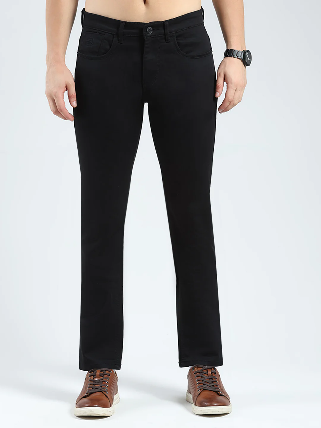 Men Black Solid Narrow Fit Denim