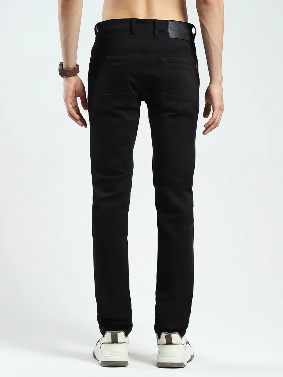 Men Black Solid Skinny Fit Denim - Image 5