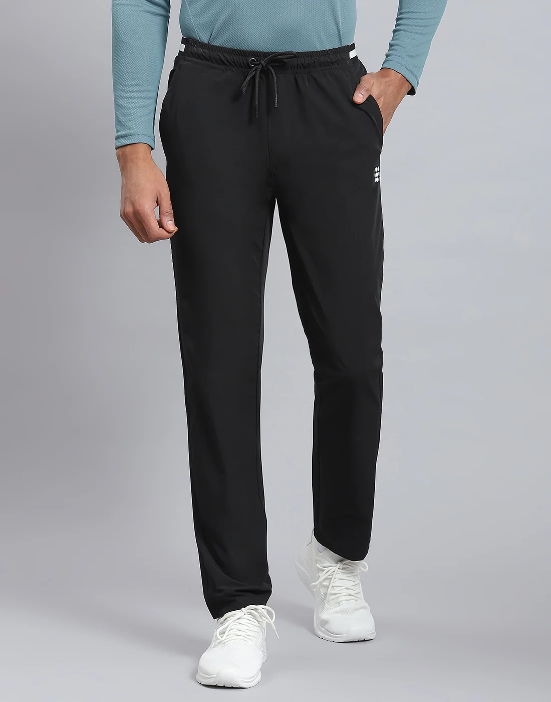 Rock.it Men Black Solid Regular Fit Winter Lower