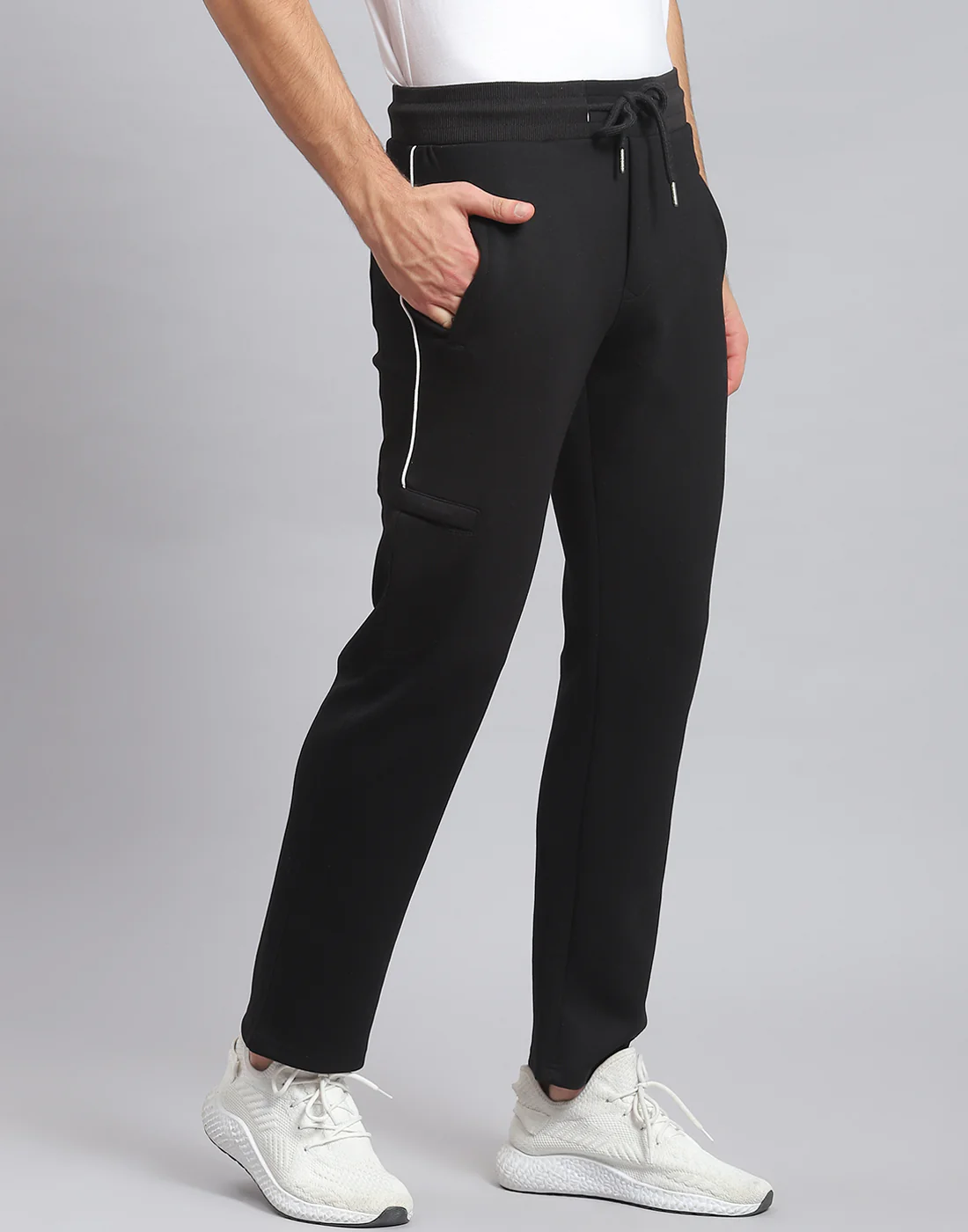 Men Black Solid Regular Fit Winter Lower - Image 4