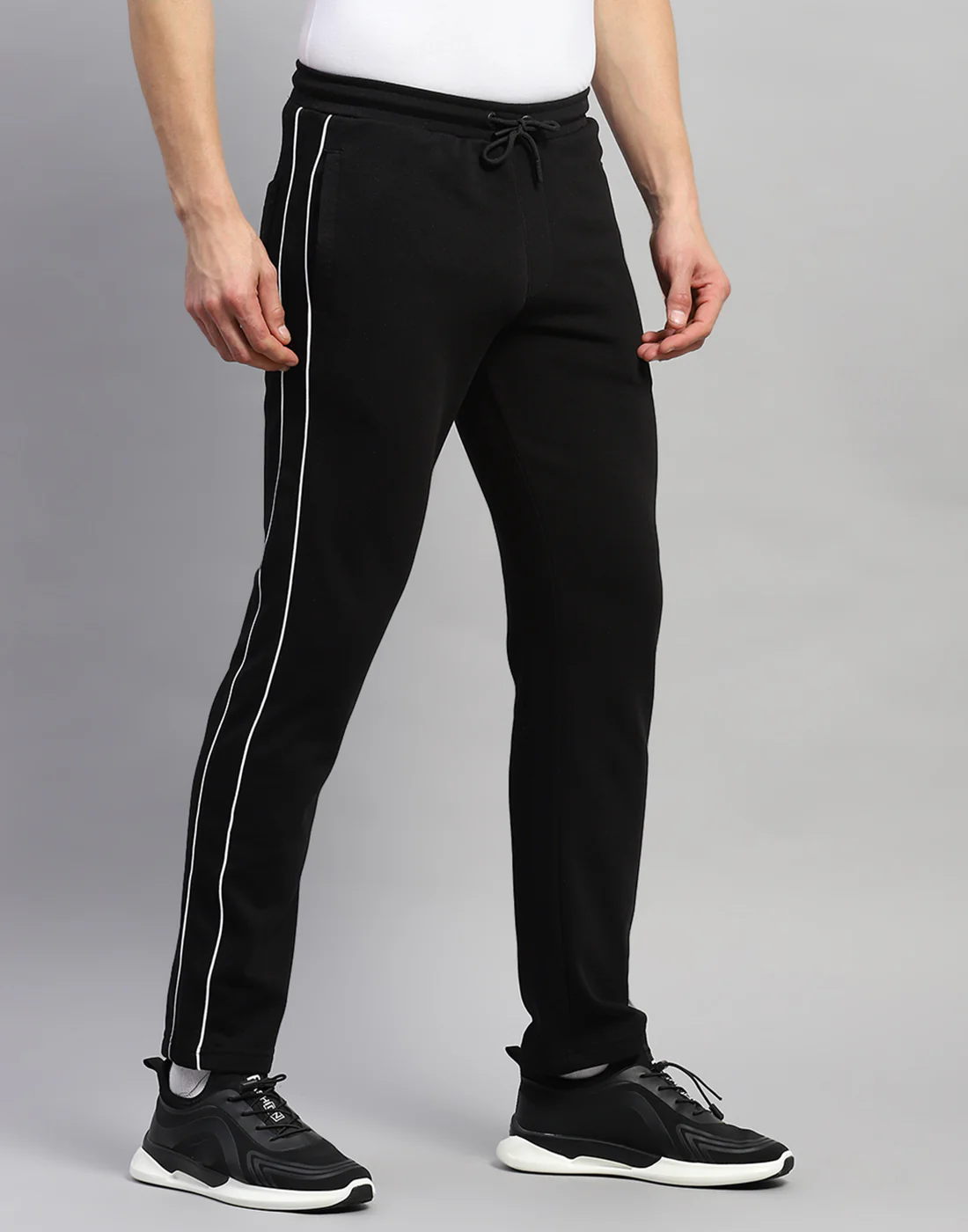 Rock.it Men Black Solid Regular Fit Lower - Image 4