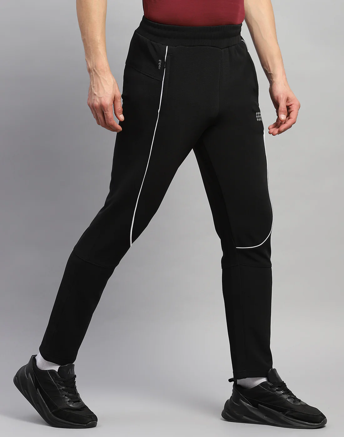 Rock.it Men Black Solid Regular Fit Lower - Image 4