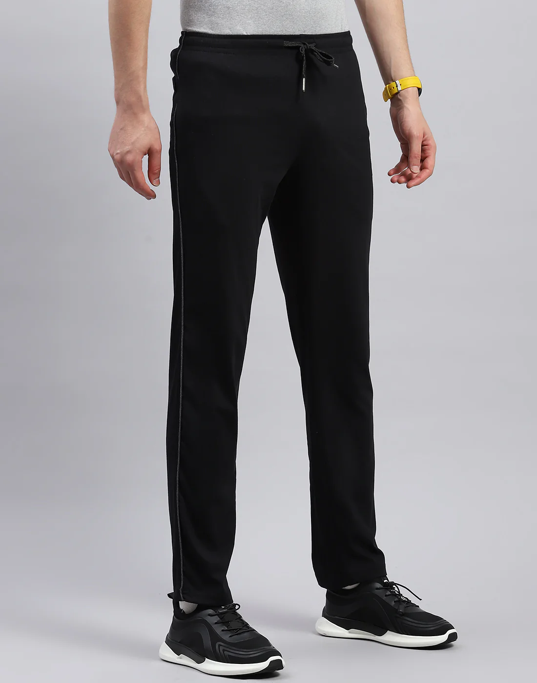 Men Black Solid Regular Fit Lower - Image 4