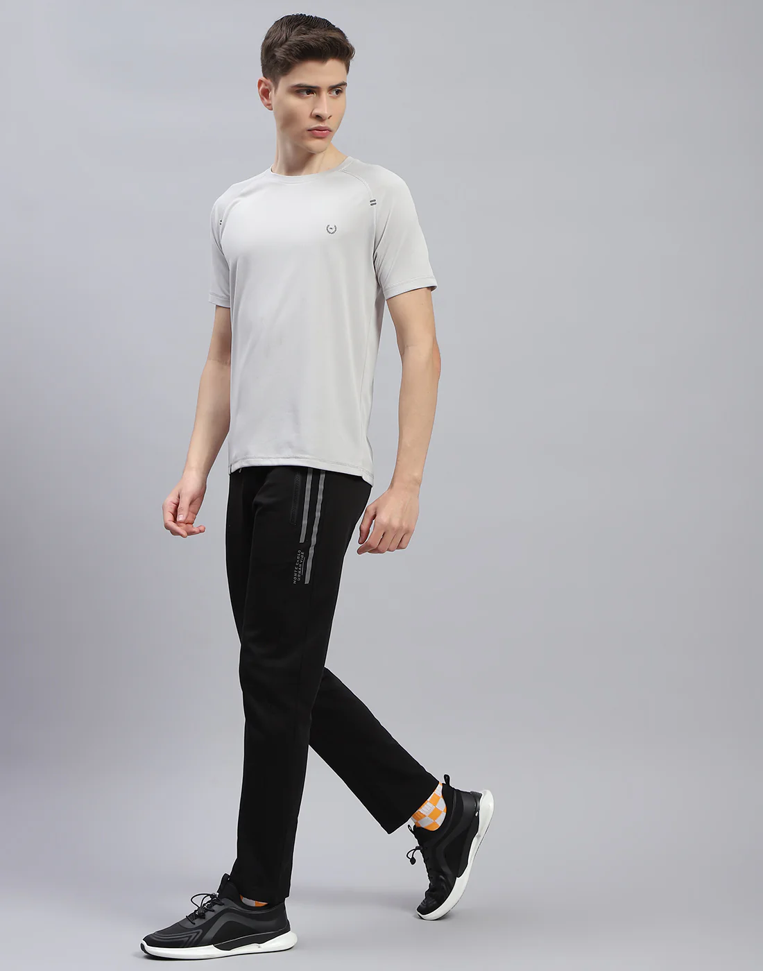 Men Black Solid Regular Fit Lower - Image 2