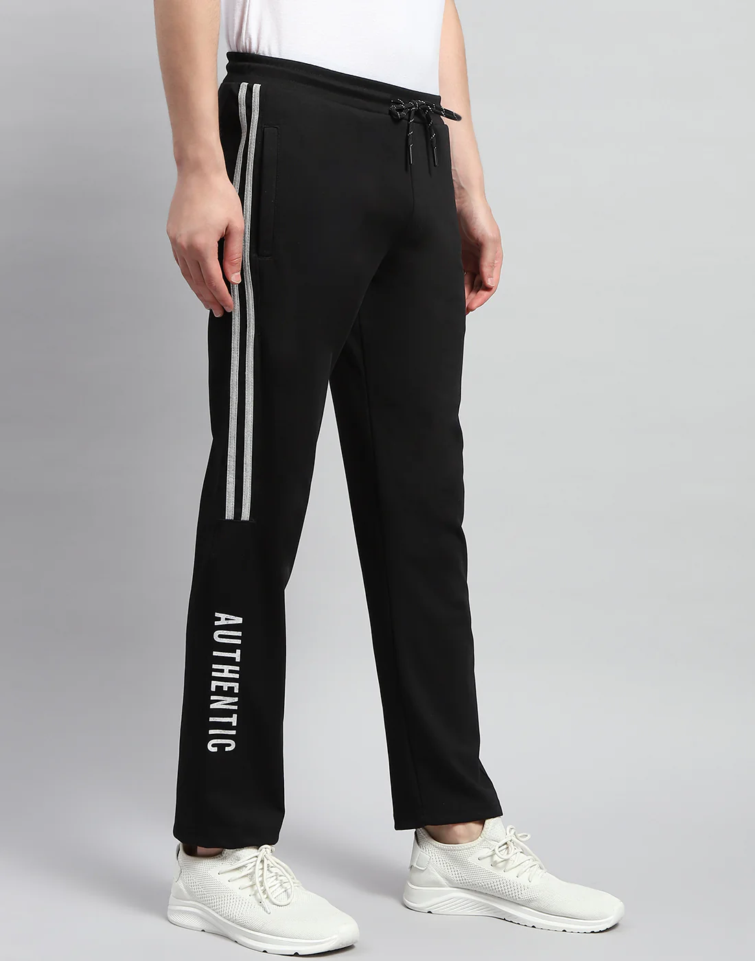 Men Black Solid Regular Fit Lower - Image 4