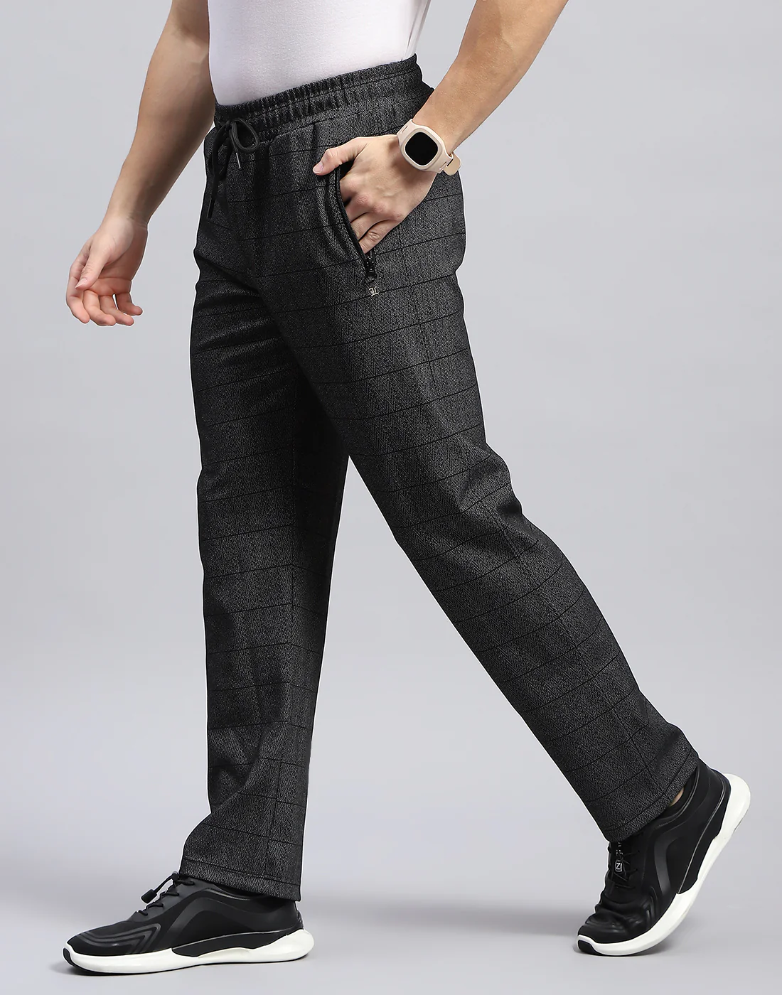 Men Black Solid Regular Fit Lower - Image 3