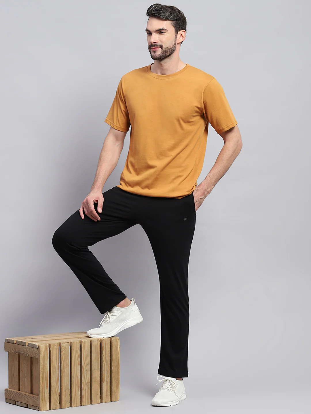 Men Black Solid Regular Fit Lower - Image 2