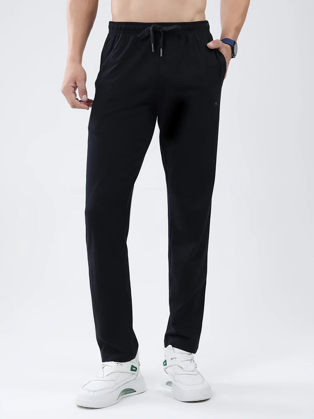 Men Black Solid Regular Fit Lower