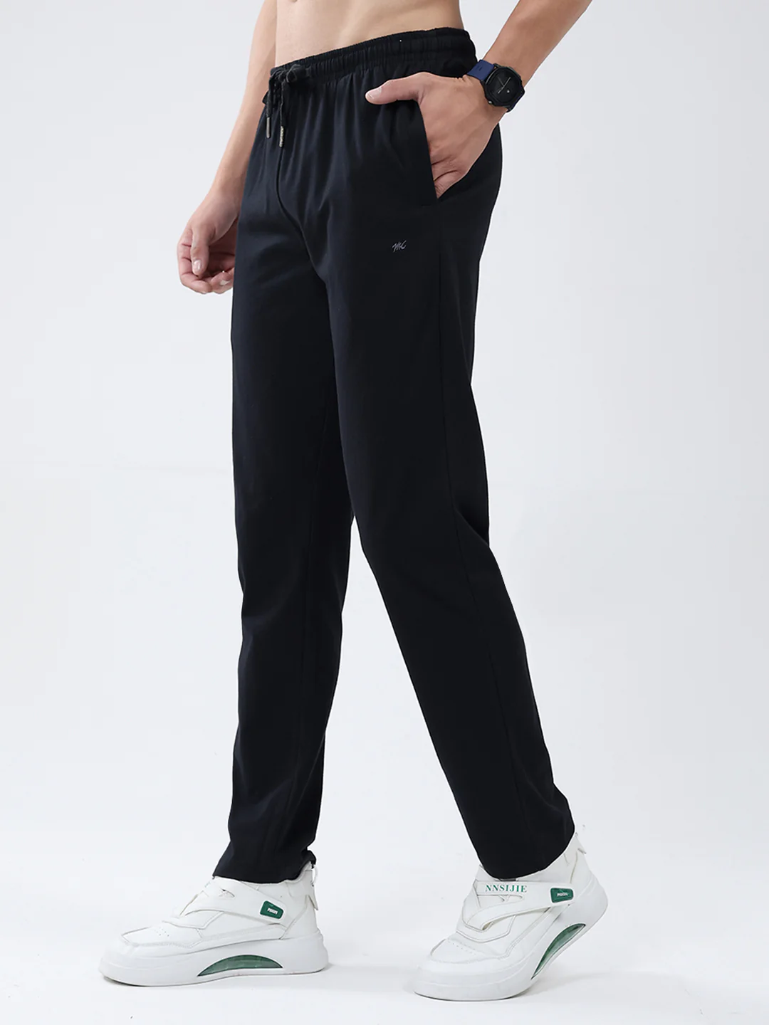 Men Black Solid Regular Fit Lower - Image 3