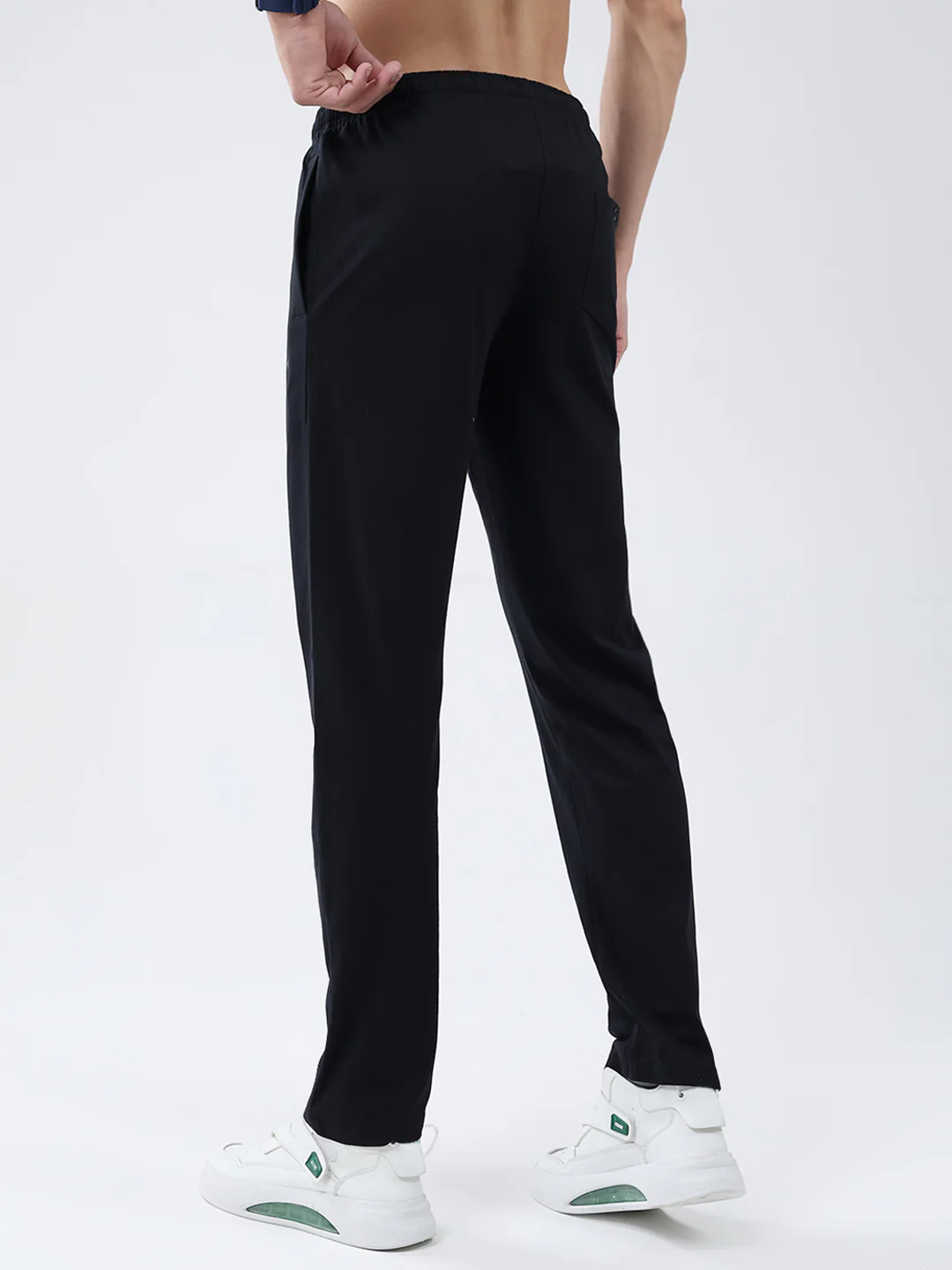 Men Black Solid Regular Fit Lower - Image 5