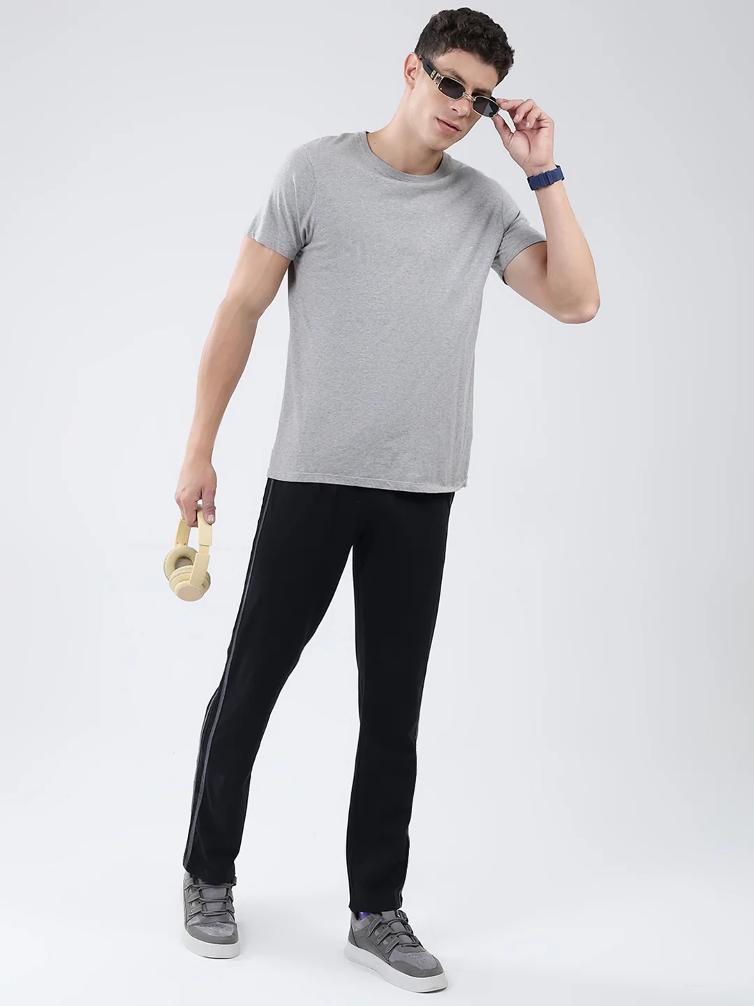Men Black Solid Regular Fit Lower - Image 2