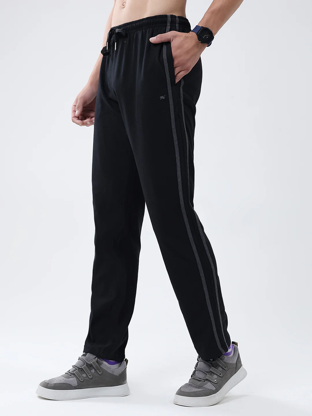 Men Black Solid Regular Fit Lower - Image 3