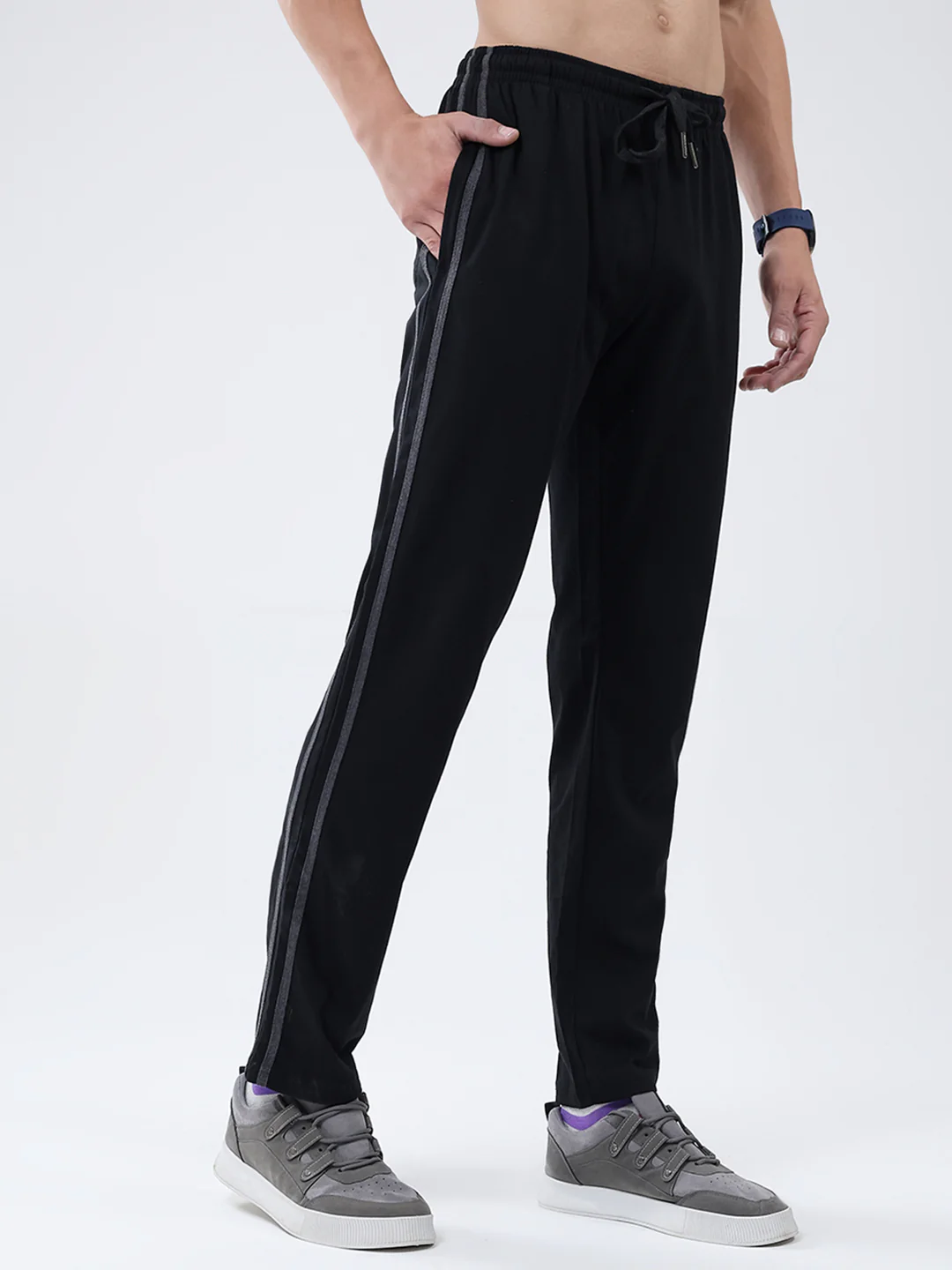 Men Black Solid Regular Fit Lower - Image 4