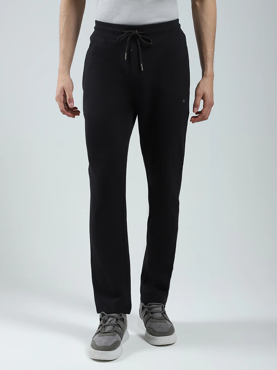 Men Black Solid Regular Fit Lower