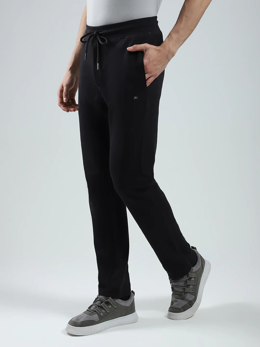 Men Black Solid Regular Fit Lower - Image 3