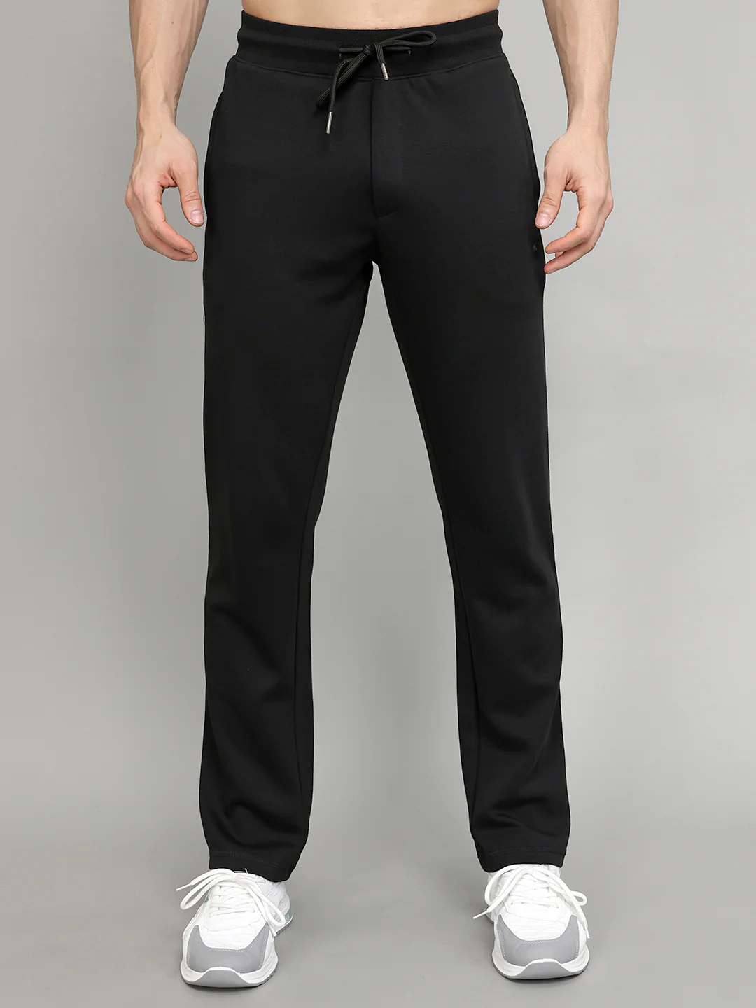 Men Black Solid Regular Fit Lower