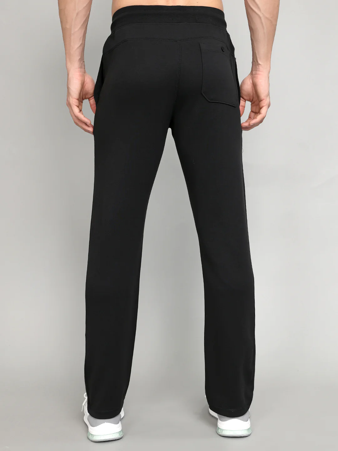 Men Black Solid Regular Fit Lower - Image 4