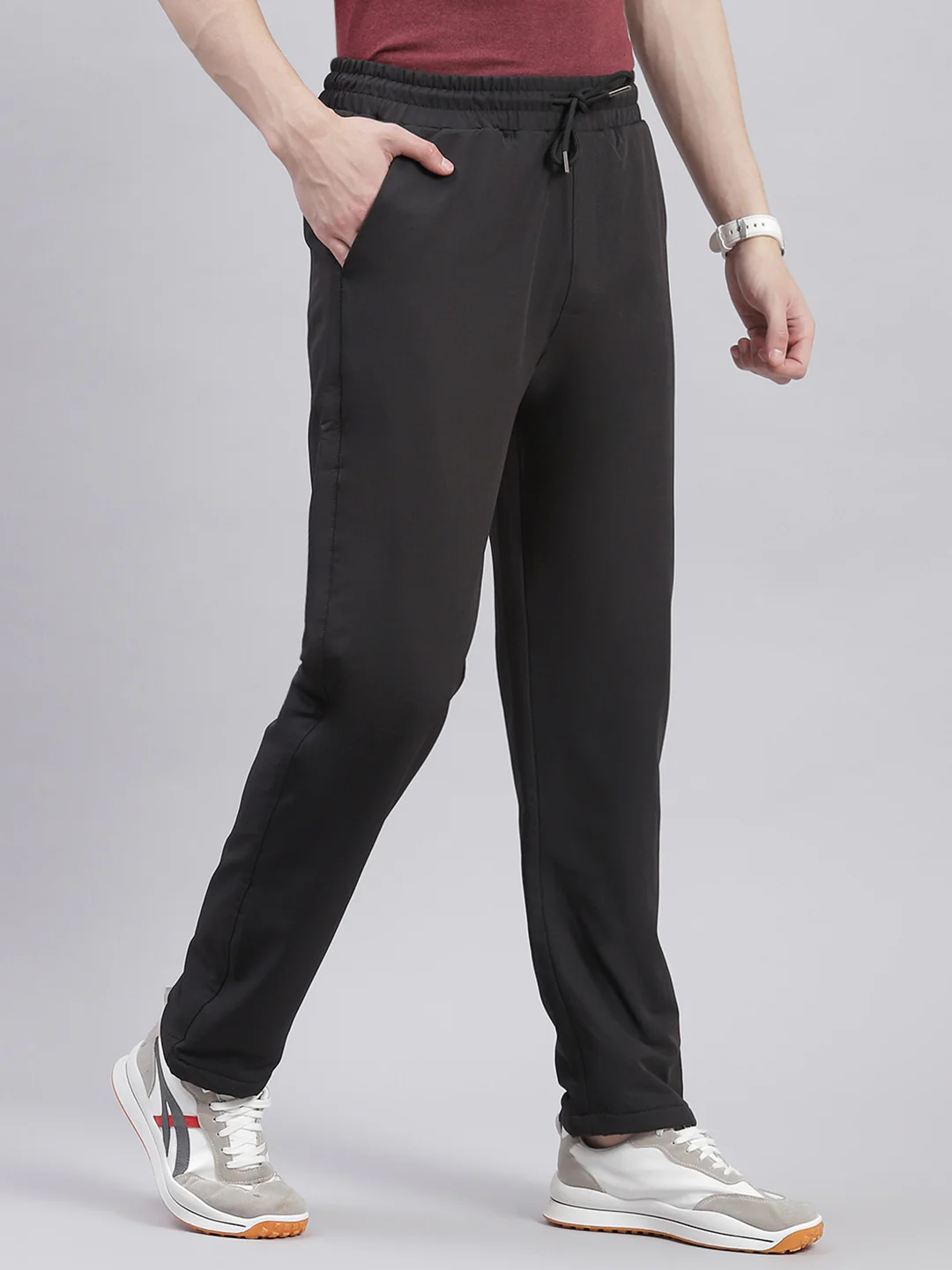 Men Black Solid Regular Fit Winter Lowers - Image 4