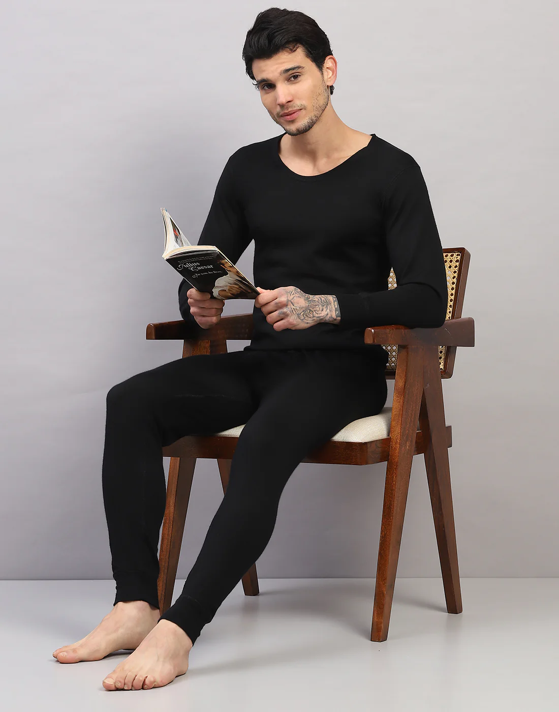 Men Black Solid Regular Fit Thermal Lower - Image 5