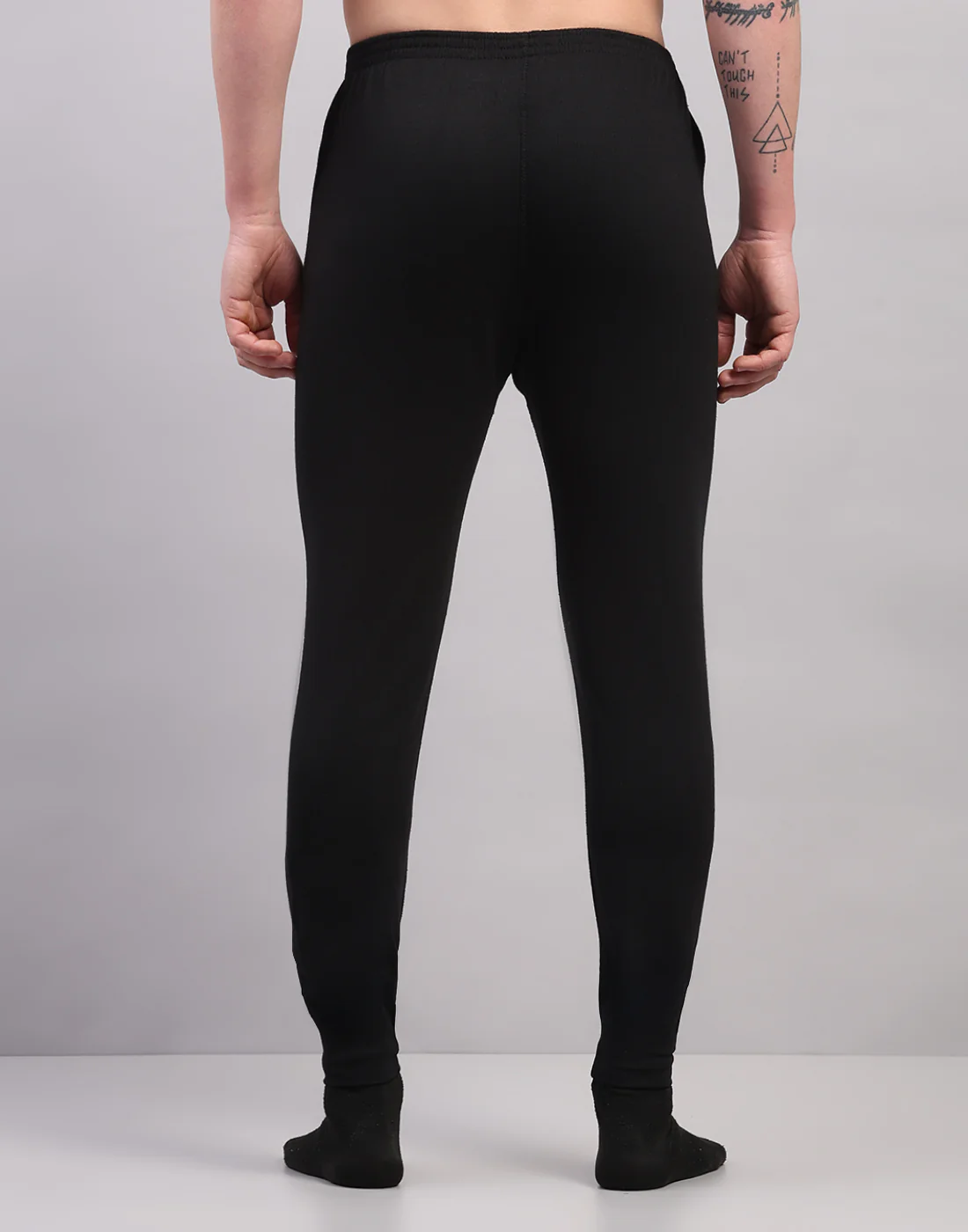Men Black Solid Regular Fit Thermal Lower - Image 4