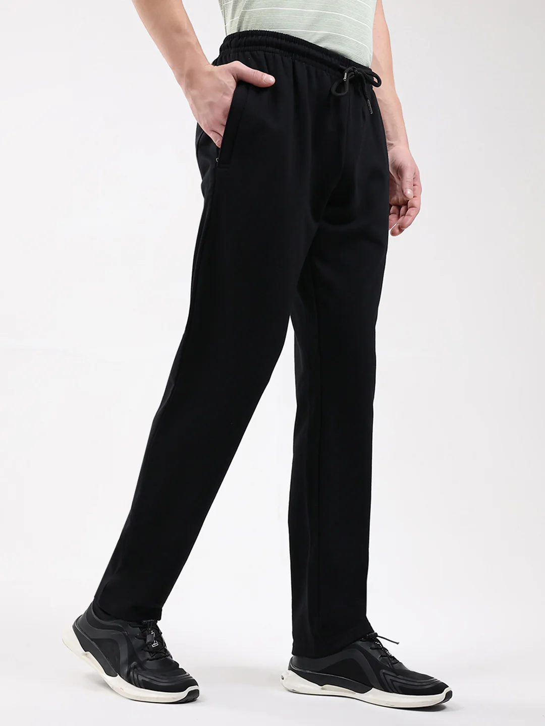 Men Black Solid Regular Fit Winter Lower - Image 3