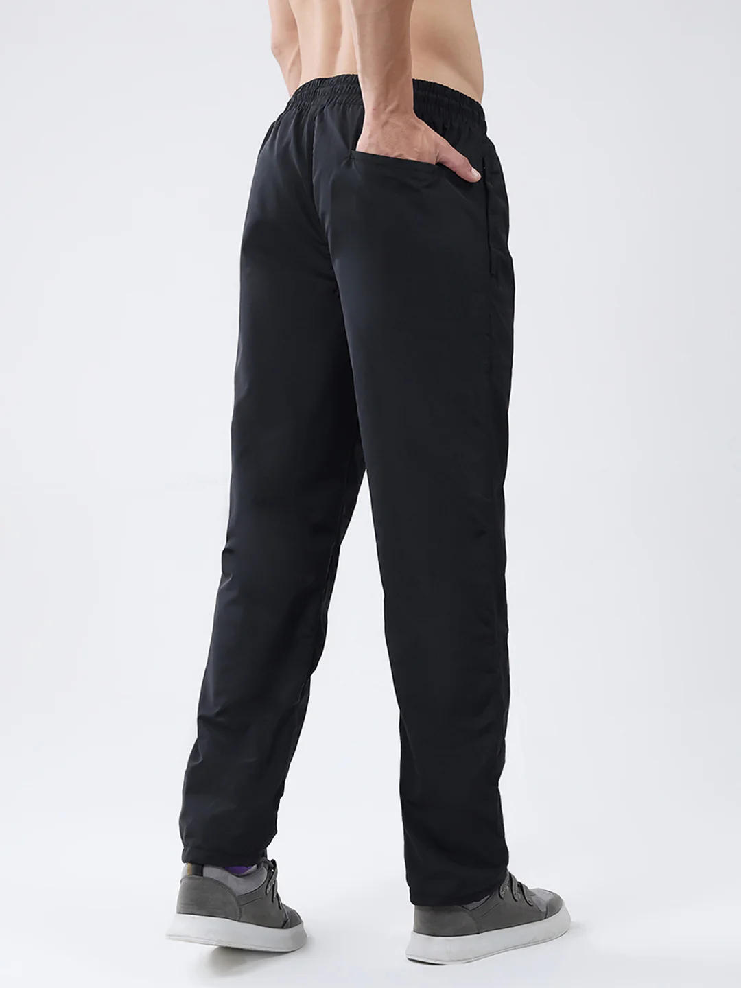 Men Black Solid Regular Fit Winter Lower - Image 5