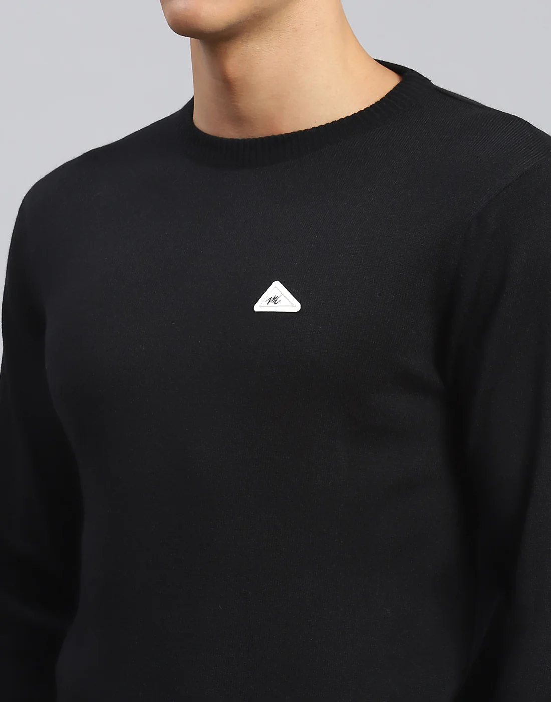 Men Black Solid Round Neck Full Sleeve Pullover - Image 6