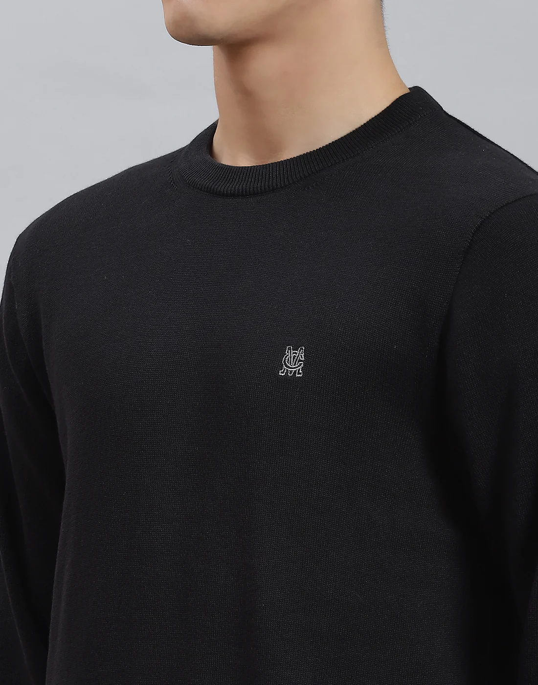 Men Black Solid Round Neck Full Sleeve Pullover - Image 6