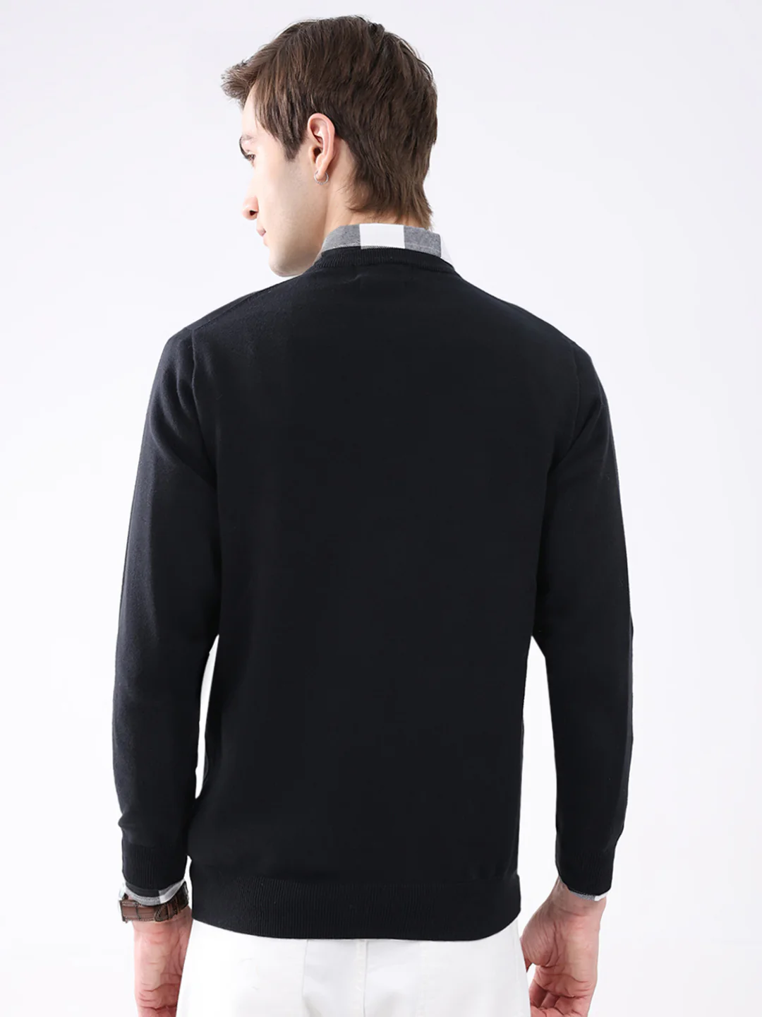 Men Black Solid Round Neck Full Sleeve Pullover - Image 5