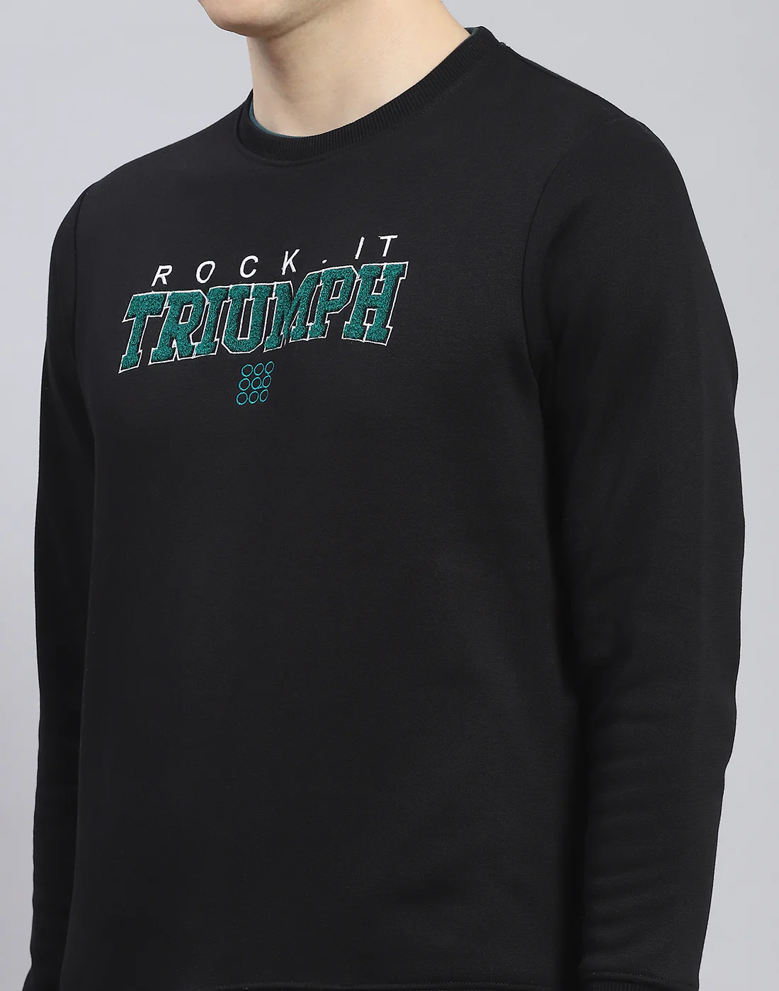 Rock.it Men Black Solid Round Neck Full Sleeve Sweatshirt - Image 6