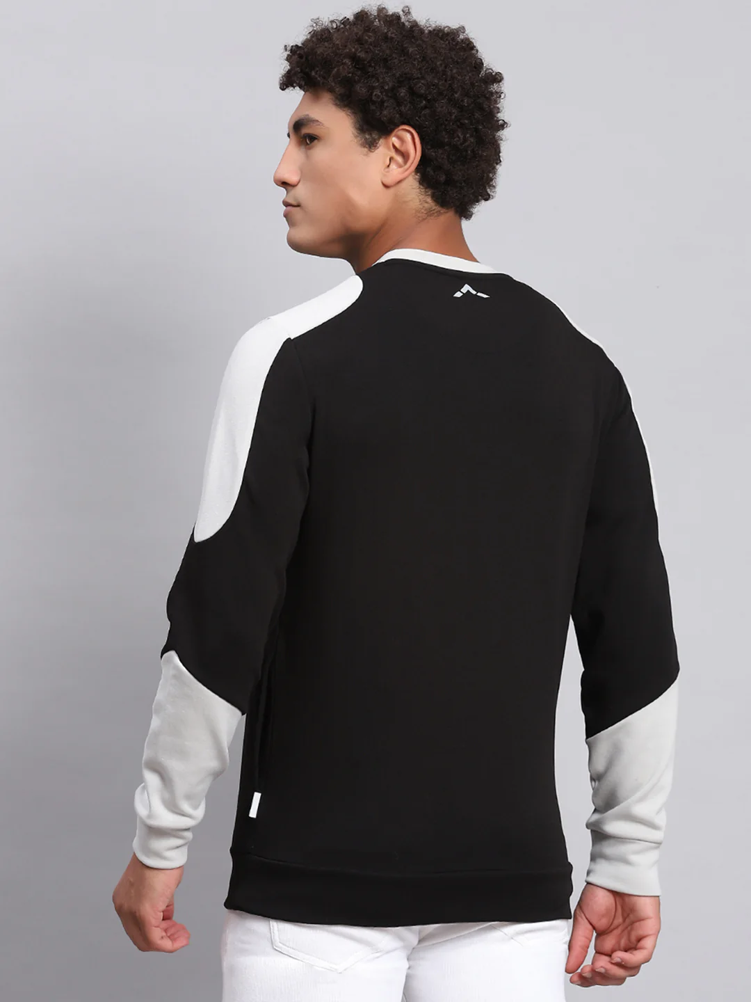 Rock.it Men Black Solid Round Neck Full Sleeve Sweatshirt - Image 5