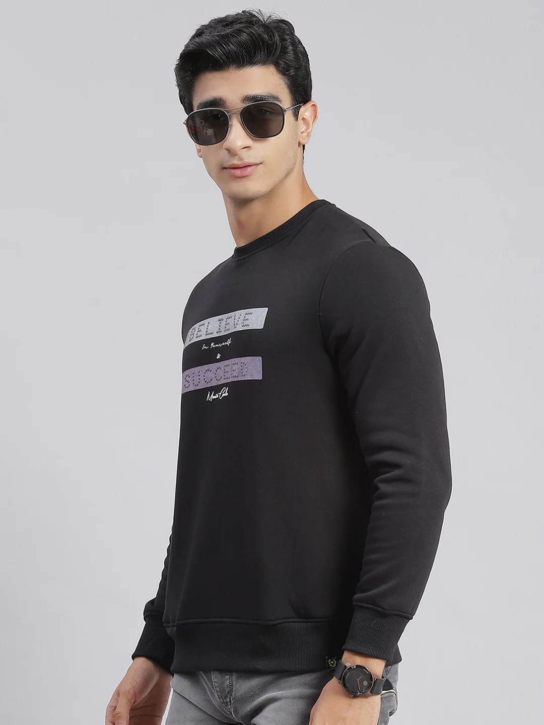 Men Black Solid Round Neck Full Sleeve Sweatshirts - Image 3