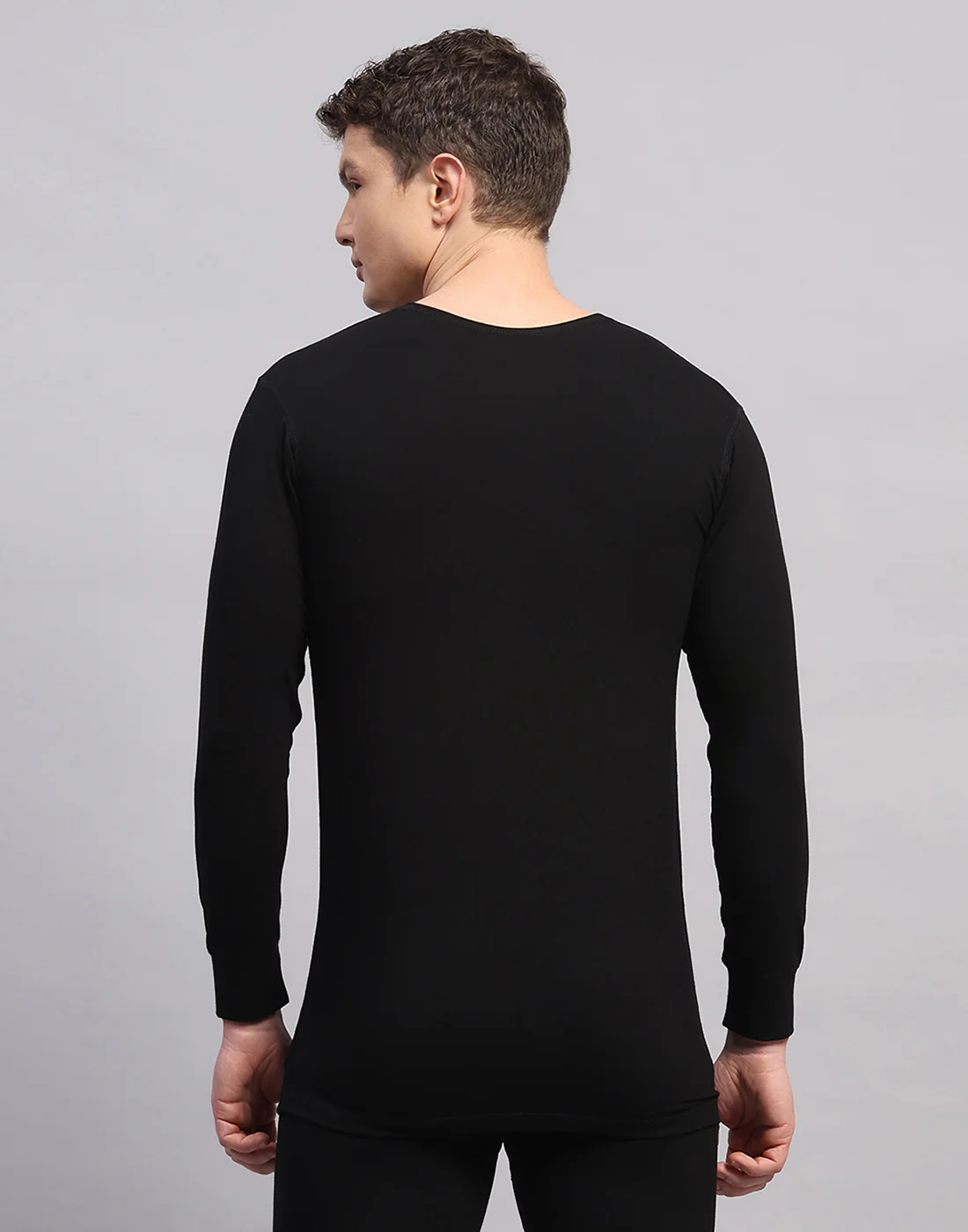 Men Black Solid Round Neck Full Sleeve Thermal Vest - Image 4