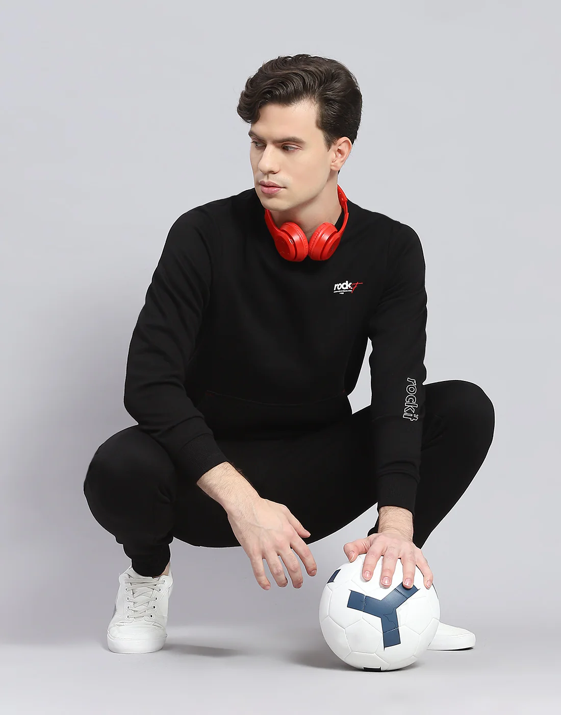 Rock.it Men Black Solid Round Neck Full Sleeve Tracksuit - Image 3