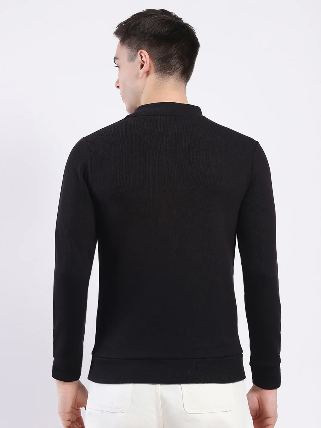 Men Black Solid Round Neck Full Sleeve Winter T-Shirt - Image 5