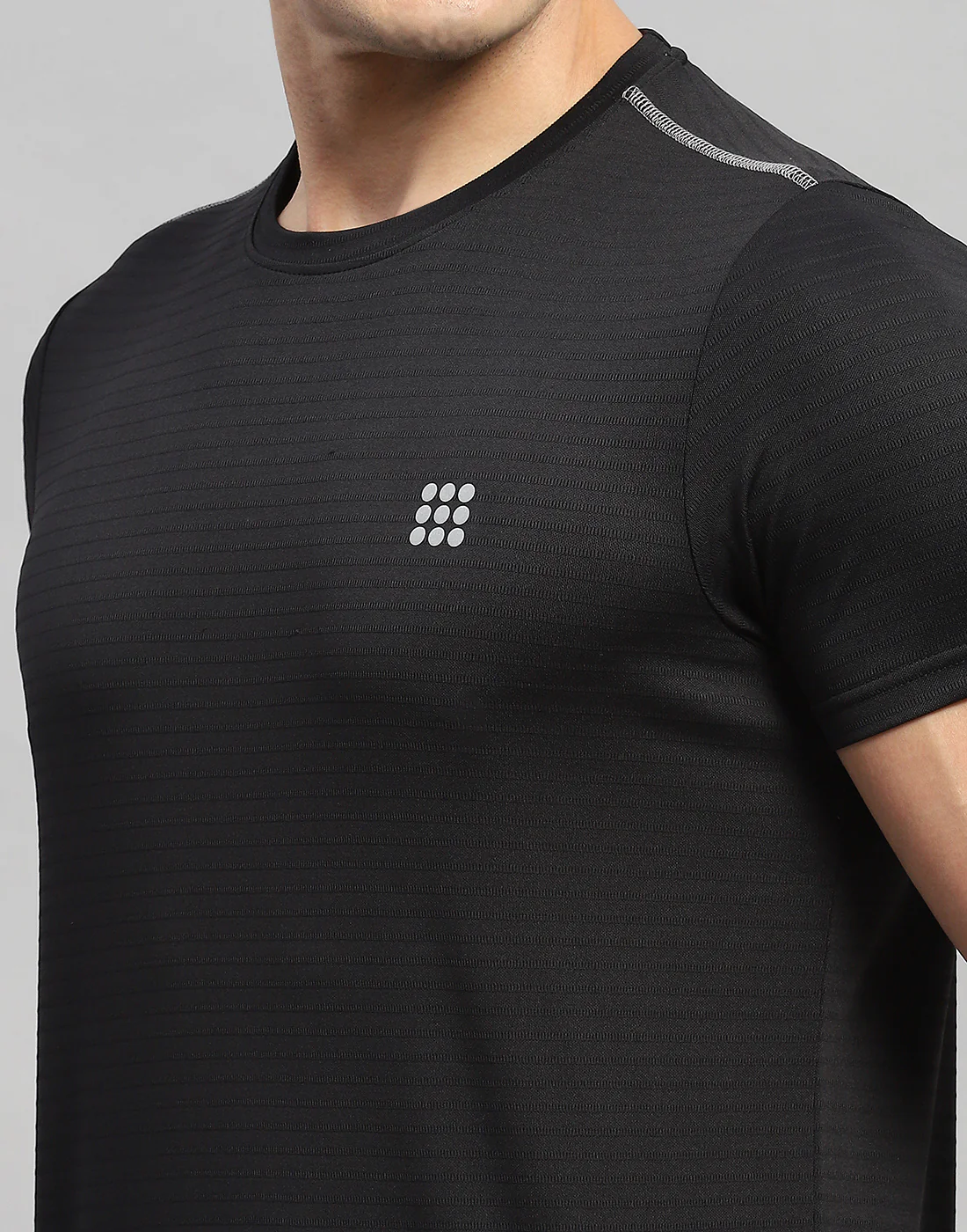 Rock.it Men Black Solid Round Neck Half Sleeve T-Shirt - Image 6