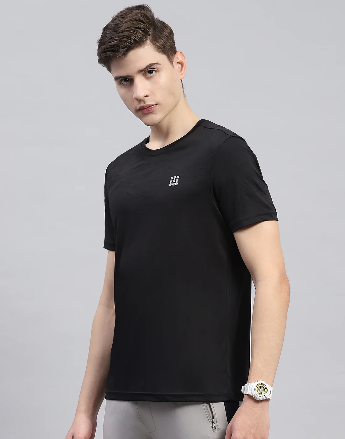 Rock.it Men Black Solid Round Neck Half Sleeve T-Shirt - Image 3